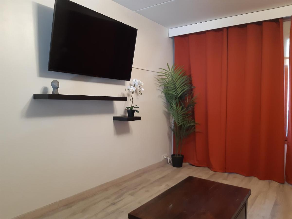 Keskustan Kaksio Parvekkeella, Ilmastoitu. Apartment Savonlinna Exterior photo
